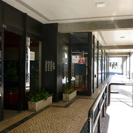 Lf Begonia, By Flat In Appartamento Oporto